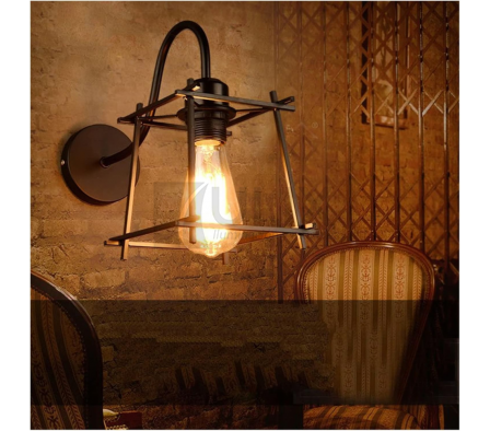 APLIQUE 1L E27 NEGRO BRAZO CURVO TULIPA CUBICA LP-BN6396