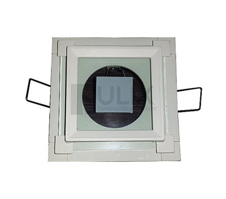 DM-667 SPOT DE EMB. BLANCO OFERTA